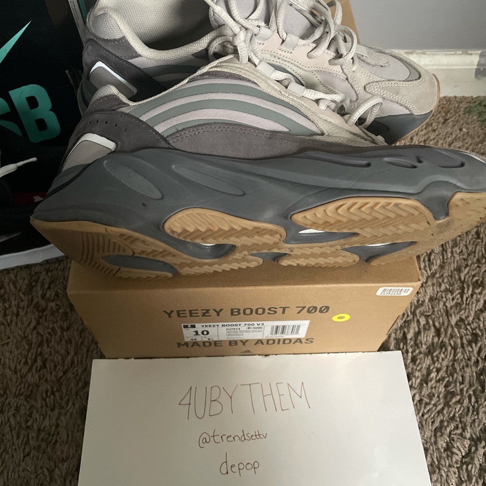 🔥Sneaker Bundle - Picture 4 of 5